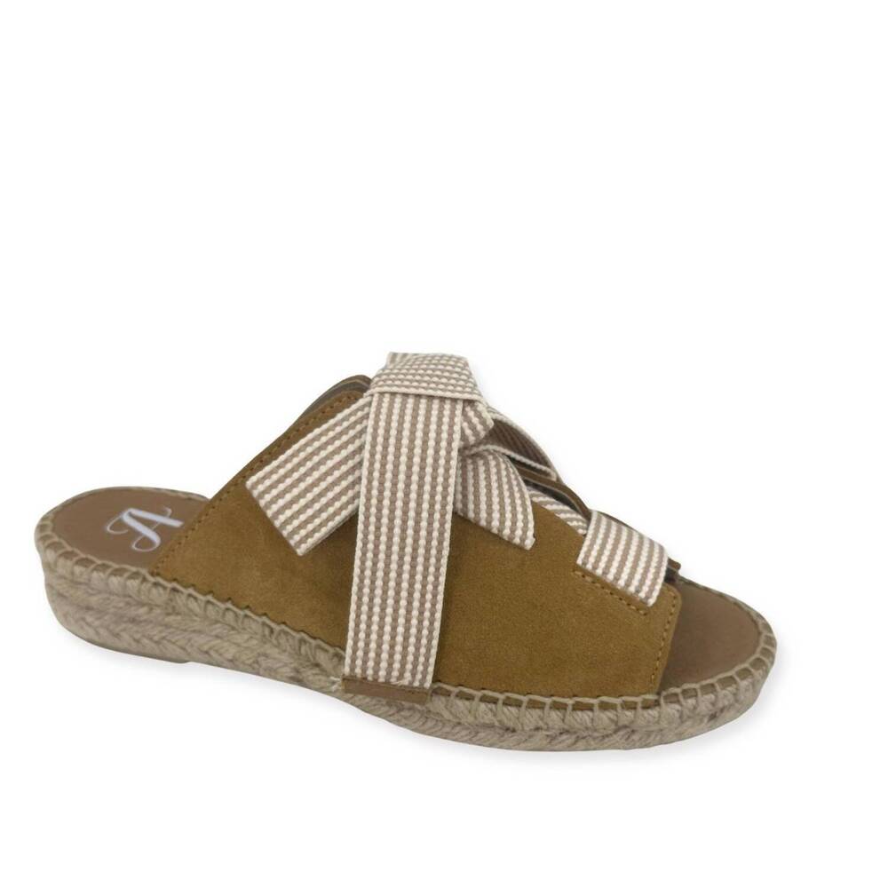 NEW JUNCAL AGUIRRE women's leyen sandal in chestnut